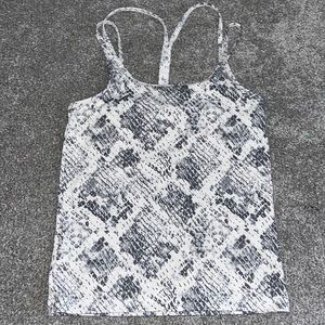 Victoria’s Secret PINK workout tank top